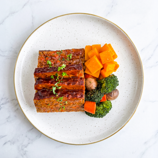 Beef Meatloaf with Broccoli, Mushrooms and Roasted Pumpkins